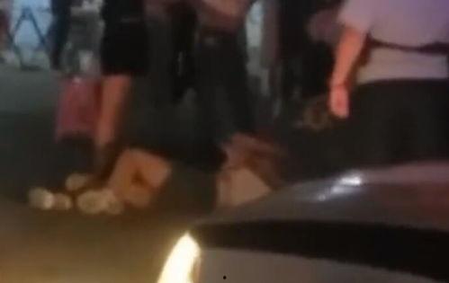 河北亲姐弟吃瓜事件视频,揭秘背后惊人真相