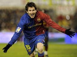 梅西吃瓜照片视频素材,足球巨星生活中的趣味瞬间