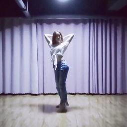 魔性吃瓜舞蹈视频,跟着节奏一起“瓜”起来！