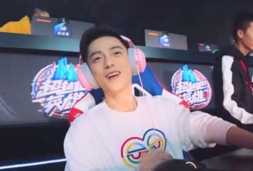 智勋陪玩吃瓜视频大全,笑料百出视频大全  第3张