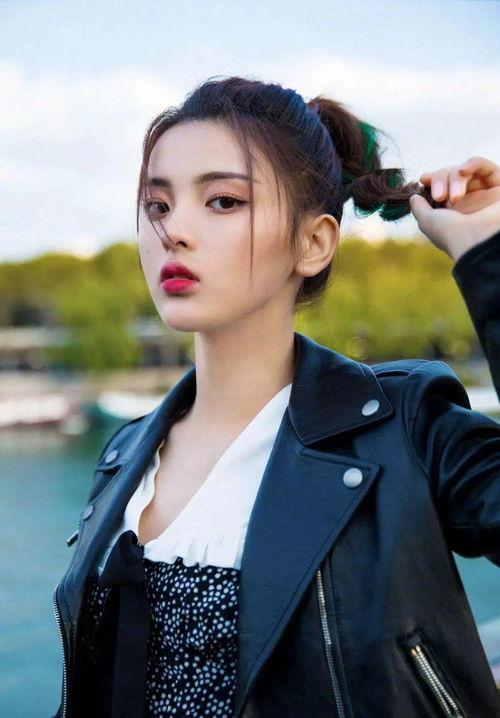 幸运吃瓜魏依依视频  第3张