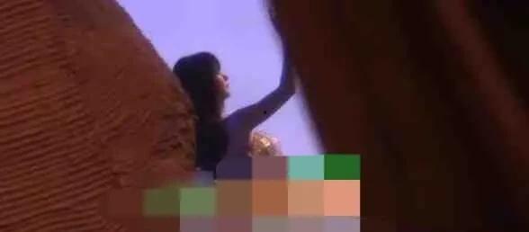 犯贱吃瓜小故事视频,揭秘网络小故事中的现实隐喻