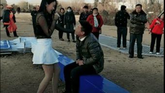 搞笑视频瓜哥带你吃瓜子,搞笑视频里的瓜子盛宴