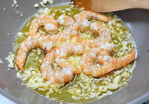 生着吃的面瓜怎么做的视频  第3张